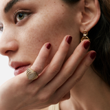 The Sigal Crown Ring