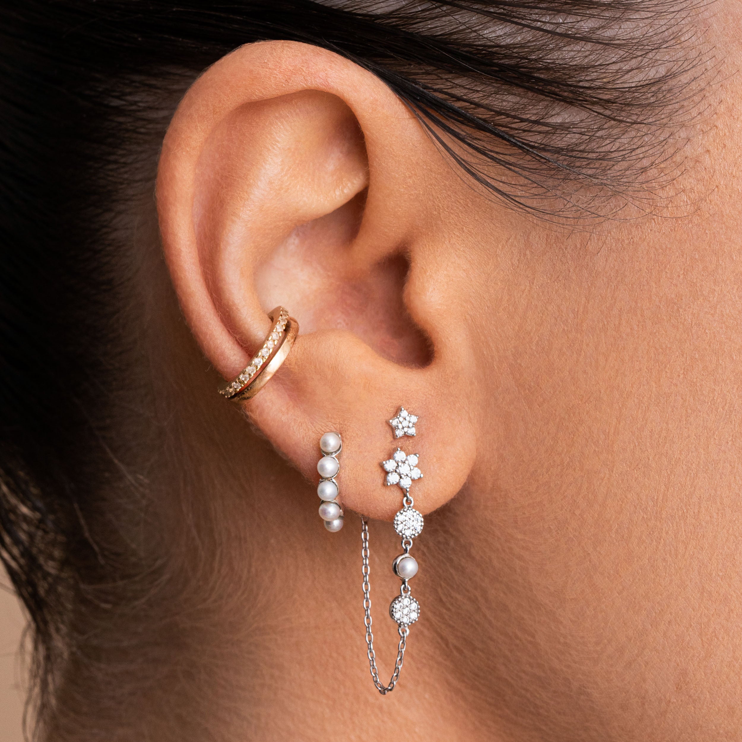 Pearl Daisy Drop Chain Earring